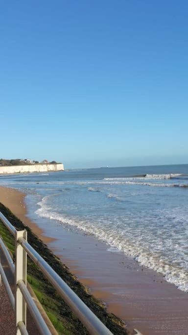 Spacious 3 Bed Home In The Heart Of Broadstairs Exterior foto